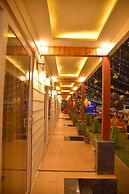 Qcent Woods Spa & Resort