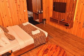 Qcent Woods Spa & Resort