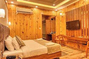 Qcent Woods Spa & Resort