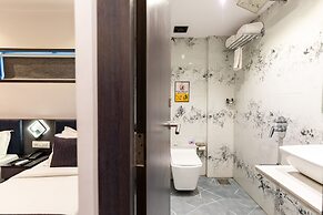 Hotel Larmont Luxury