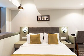 Hotel Larmont Luxury