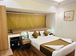 Hotel Larmont Luxury