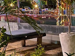 Shamba Village Hotel