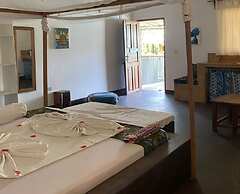 Shamba Village Hotel