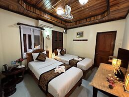 Villa Thida Mekong Riverside