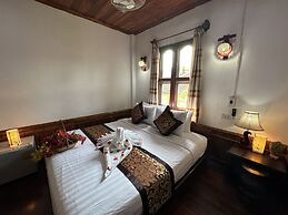 Villa Thida Mekong Riverside