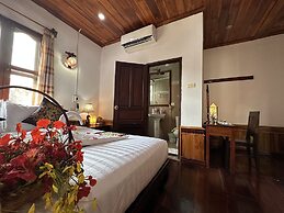 Villa Thida Mekong Riverside