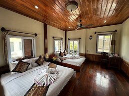 Villa Thida Mekong Riverside