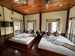 Villa Thida Mekong Riverside