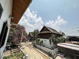 Villa Thida Mekong Riverside