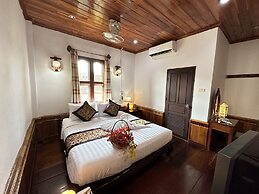 Villa Thida Mekong Riverside