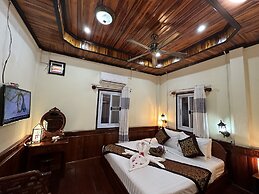 Villa Thida Mekong Riverside