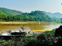 Villa Thida Mekong Riverside