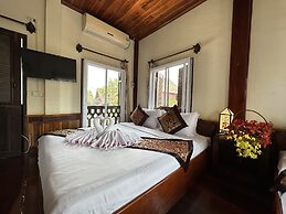 Villa Thida Mekong Riverside