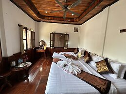 Villa Thida Mekong Riverside