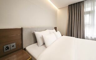 Brown Dot Hotel Ajung