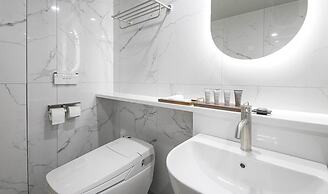 Brown Dot Hotel Ajung