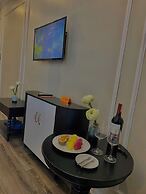 Omina Hanoi Hotel and Restaurant