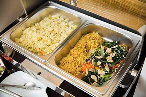 Omina Hanoi Hotel and Restaurant