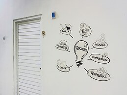 SPOT ON 90780 Gang Tengah Homestay Syariah