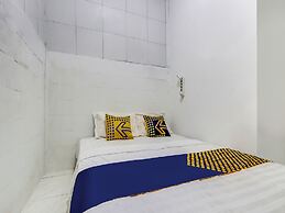 SPOT ON 90780 Gang Tengah Homestay Syariah