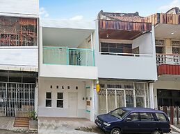 SPOT ON 90780 Gang Tengah Homestay Syariah