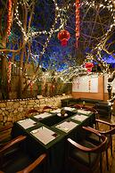 Yushili Hotel & Restaurant