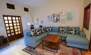 Yushili Hotel & Restaurant