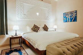 Yushili Hotel & Restaurant