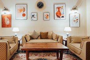 Yushili Hotel & Restaurant