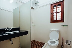 Yushili Hotel & Restaurant