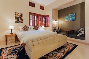 Yushili Hotel & Restaurant