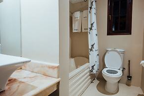 Yushili Hotel & Restaurant