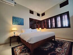 Yushili Hotel & Restaurant