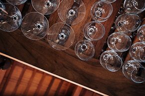 Yushili Hotel & Restaurant