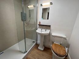 Stunning 4-bed Grade II House in the Lake District