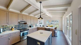 Roanoke 4 Bedroom Home