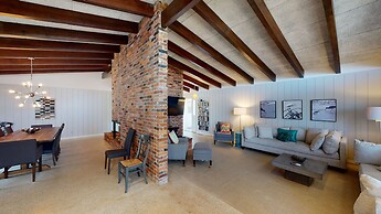 Roanoke 4 Bedroom Home