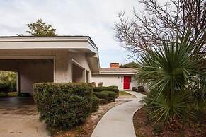 Roanoke 4 Bedroom Home