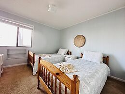 Inlet Point Villas 2a 2 Bedroom Condo by RedAwning