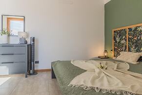 Varenna Wanderlust in Perledo