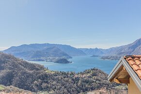 Varenna Wanderlust in Perledo