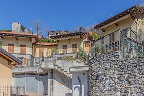 Varenna Wanderlust in Perledo