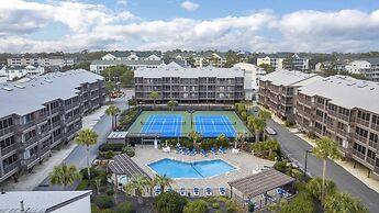 Tilghman Beach And Racquet Club 122 3 Bedroom Condo by RedAwning