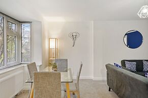 Beautiful 2 Bed Flat in Barnet