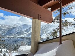 Bridges #308 4 Bedroom Condo by RedAwning