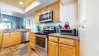 Bridges #308 4 Bedroom Condo by RedAwning