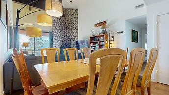 Bridges #308 4 Bedroom Condo by RedAwning