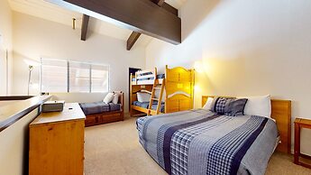 Bridges #308 4 Bedroom Condo by RedAwning