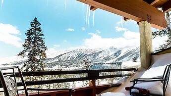 Bridges #308 4 Bedroom Condo by RedAwning